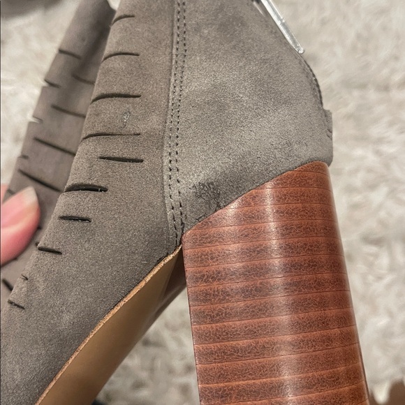 1. State Taupe Suede Ankle Booties brand new women’s 7.5 - Picture 11 of 12